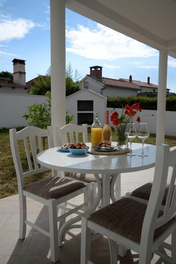 Casa Di Felicita Villa Биоград на Мору Екстериор снимка