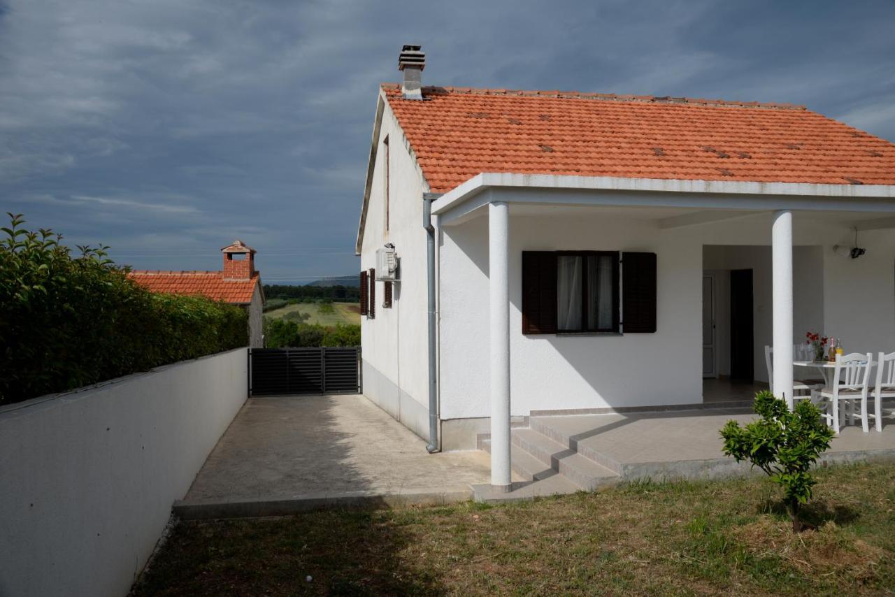 Casa Di Felicita Villa Биоград на Мору Екстериор снимка