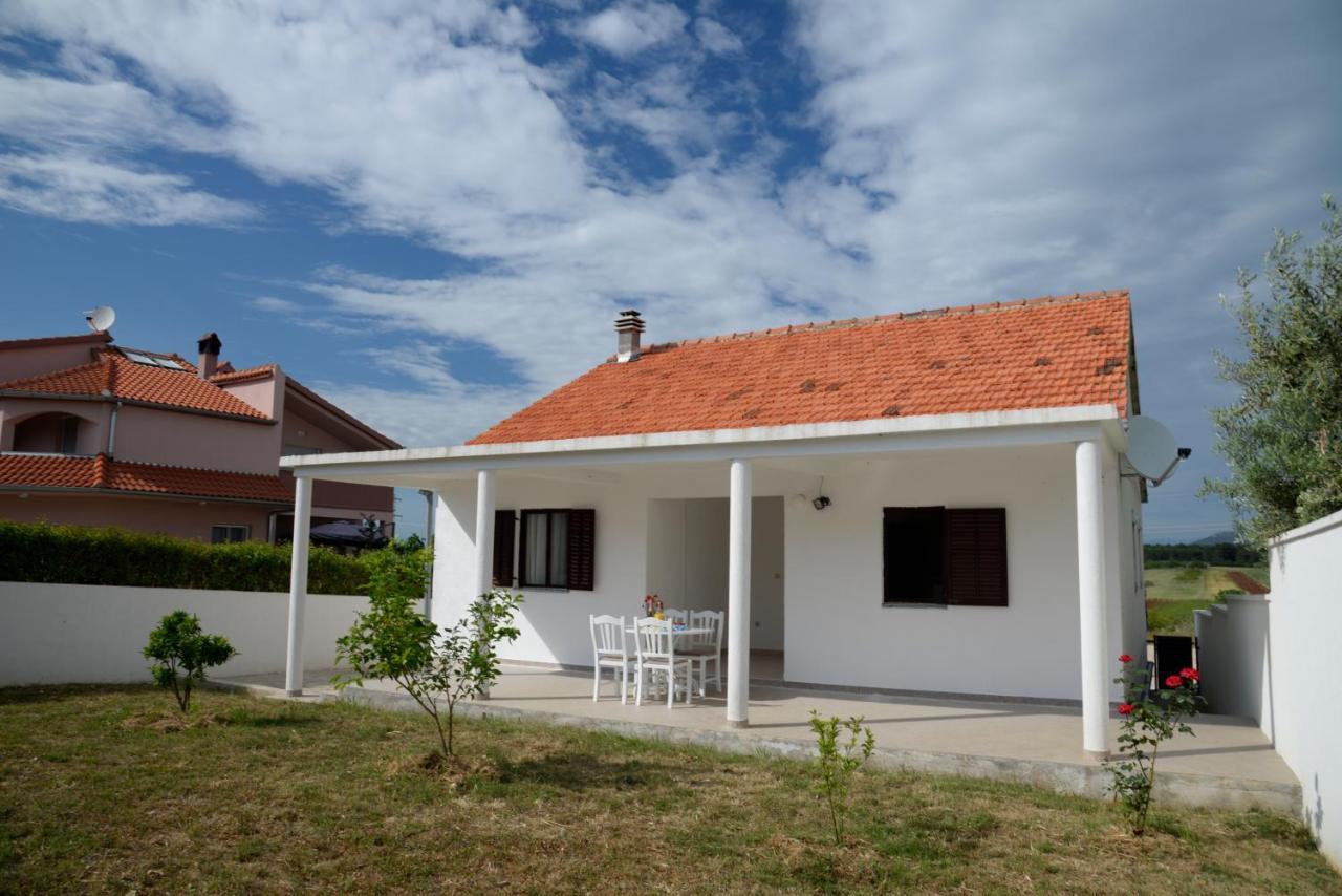 Casa Di Felicita Villa Биоград на Мору Екстериор снимка